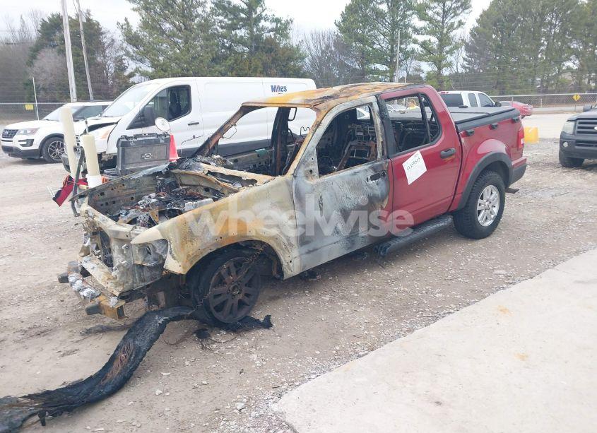Photo 2 of 2008 Ford Explorer SPORT TRAC XLT (VIN 1FMEU31E18UB20489)