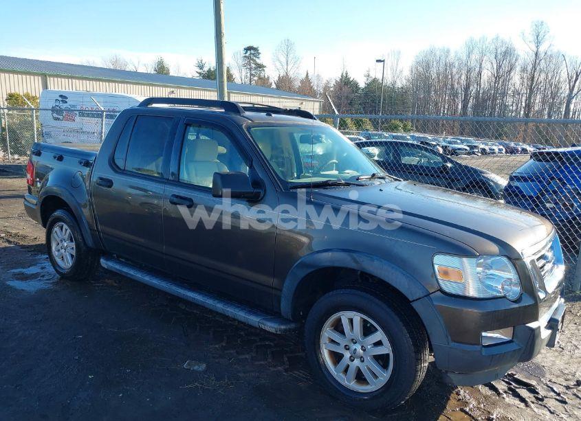 2008 Ford Explorer SPORT TRAC XLT (VIN 1FMEU31E38UA34570) main photo