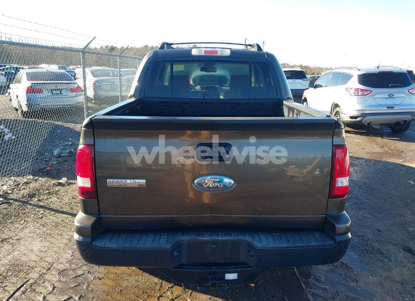 Photo 16 of 2008 Ford Explorer SPORT TRAC XLT (VIN 1FMEU31E38UA34570)