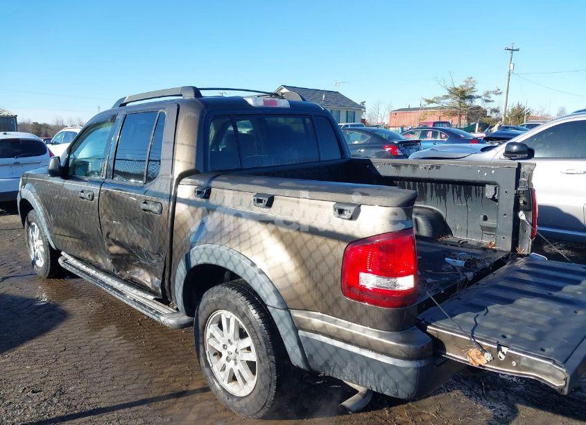 Photo 3 of 2008 Ford Explorer SPORT TRAC XLT (VIN 1FMEU31E38UA34570)