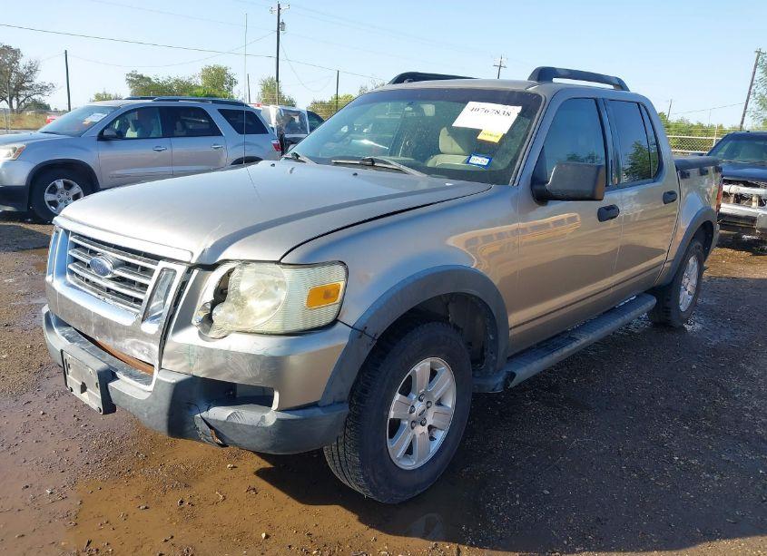 Photo 6 of 2008 Ford Explorer SPORT TRAC XLT (VIN 1FMEU31E38UB26200)