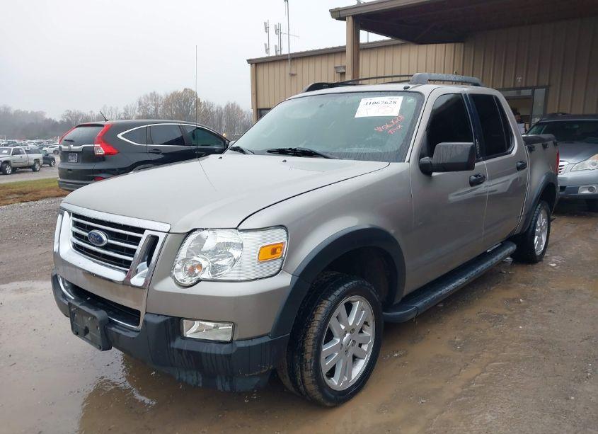 Photo 2 of 2008 Ford Explorer SPORT TRAC XLT (VIN 1FMEU31E48UA02873)