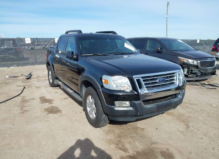 2009 Ford Explorer SPORT TRAC XLT (VIN 1FMEU31E69UA44270) main photo