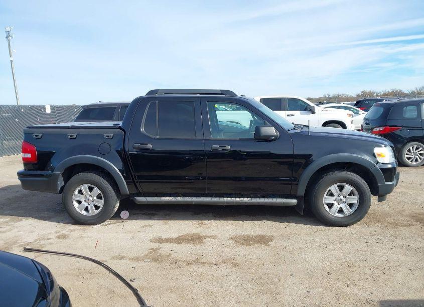 Photo 13 of 2009 Ford Explorer SPORT TRAC XLT (VIN 1FMEU31E69UA44270)