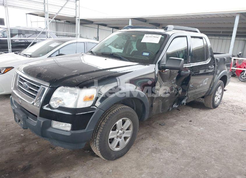 Photo 2 of 2009 Ford Explorer SPORT TRAC XLT (VIN 1FMEU31E79UA08233)