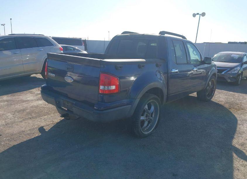 Photo 4 of 2008 Ford Explorer SPORT TRAC XLT (VIN 1FMEU31EX8UA17944)