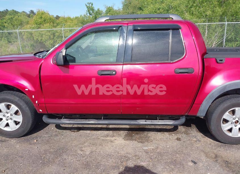 Photo 14 of 2008 Ford Explorer SPORT TRAC XLT (VIN 1FMEU31EX8UA45064)