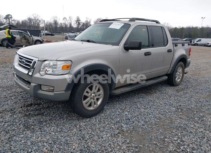 Photo 2 of 2008 Ford Explorer SPORT TRAC XLT (VIN 1FMEU31EX8UB31314)