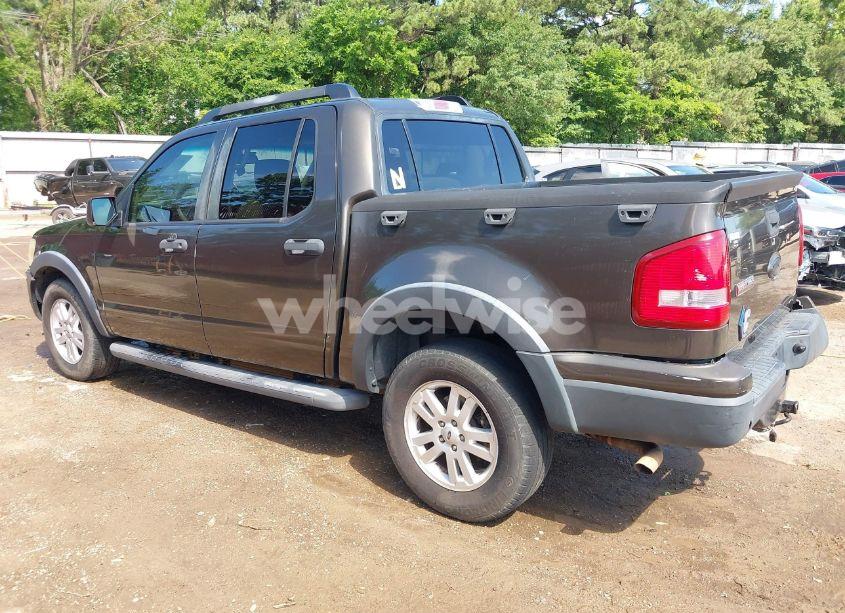 Photo 3 of 2008 Ford Explorer SPORT TRAC XLT (VIN 1FMEU31EX8UB31443)