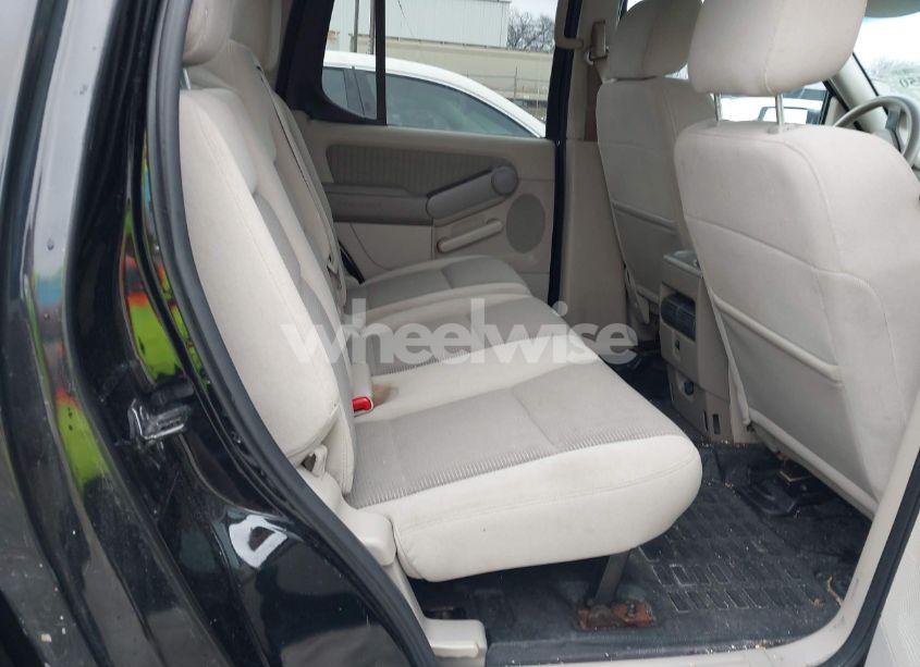 Photo 8 of 2007 Ford Explorer SPORT TRAC XLT (VIN 1FMEU31K07UA02213)