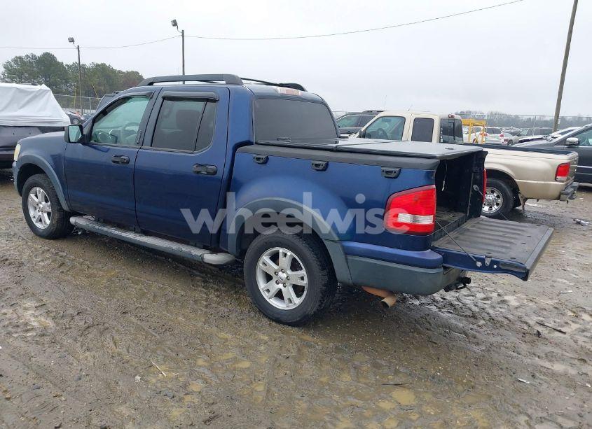 Photo 3 of 2007 Ford Explorer SPORT TRAC XLT (VIN 1FMEU31K07UA13647)