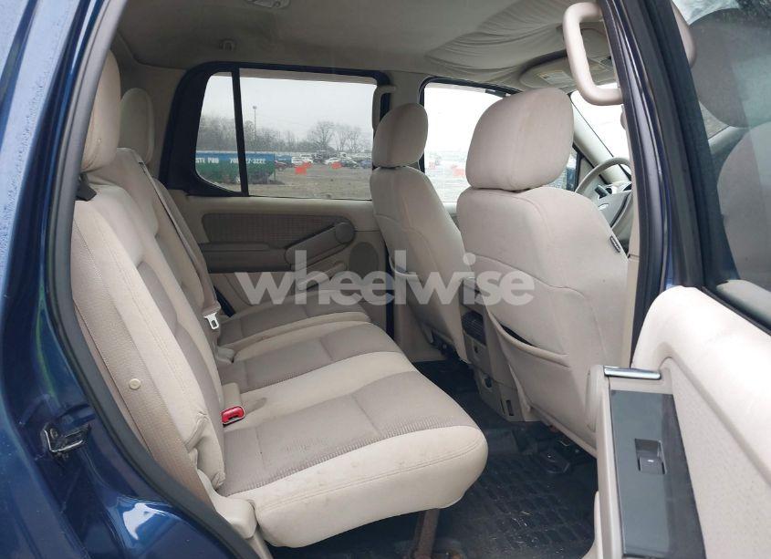 Photo 8 of 2007 Ford Explorer SPORT TRAC XLT (VIN 1FMEU31K07UA13647)