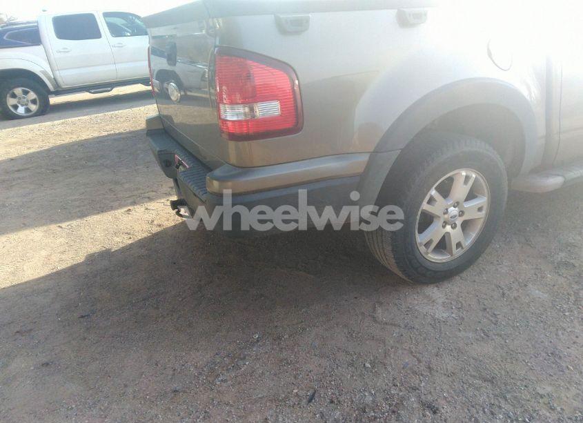 Photo 4 of 2007 Ford Explorer SPORT TRAC XLT (VIN 1FMEU31K07UA29959)