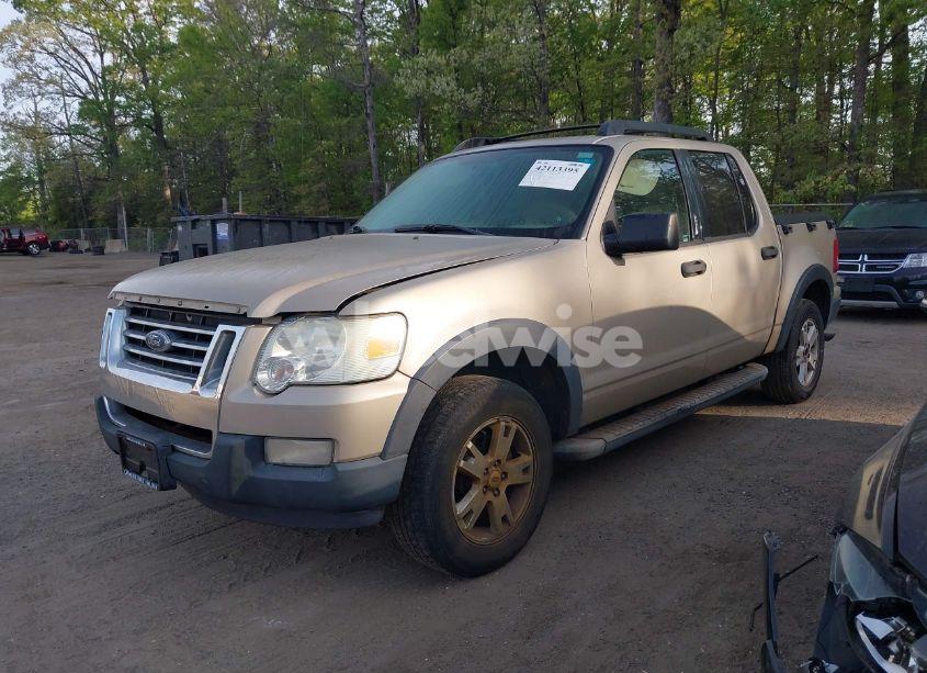 Photo 2 of 2007 Ford Explorer SPORT TRAC XLT (VIN 1FMEU31K17UA03709)