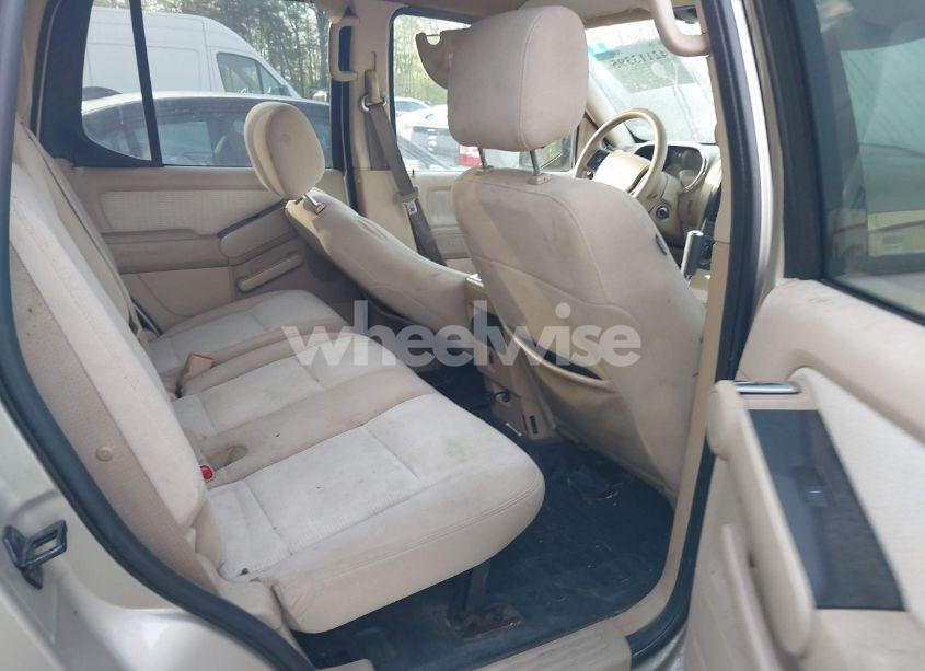 Photo 8 of 2007 Ford Explorer SPORT TRAC XLT (VIN 1FMEU31K17UA03709)