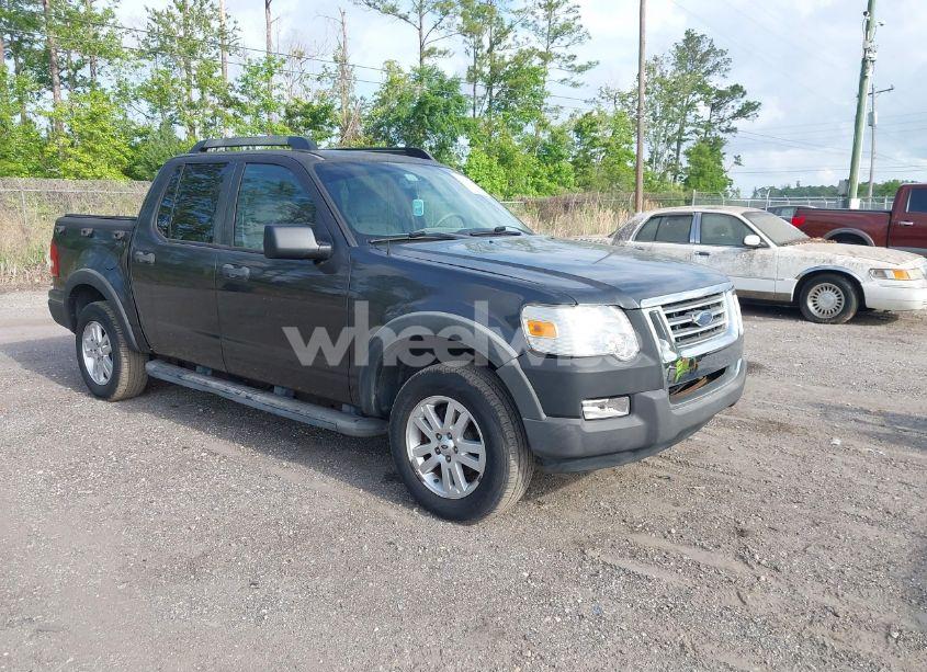 2007 Ford Explorer SPORT TRAC XLT (VIN 1FMEU31K27UB31618) main photo