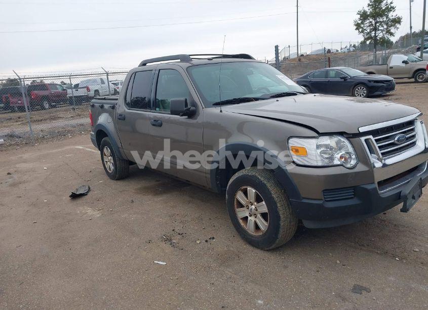 2007 Ford Explorer SPORT TRAC XLT (VIN 1FMEU31K47UA05048) main photo