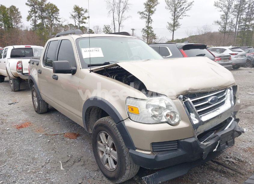 2007 Ford Explorer SPORT TRAC XLT (VIN 1FMEU31K47UA38647) main photo