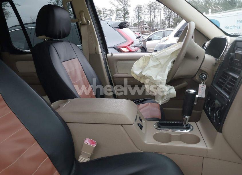 Photo 5 of 2007 Ford Explorer SPORT TRAC XLT (VIN 1FMEU31K47UA38647)