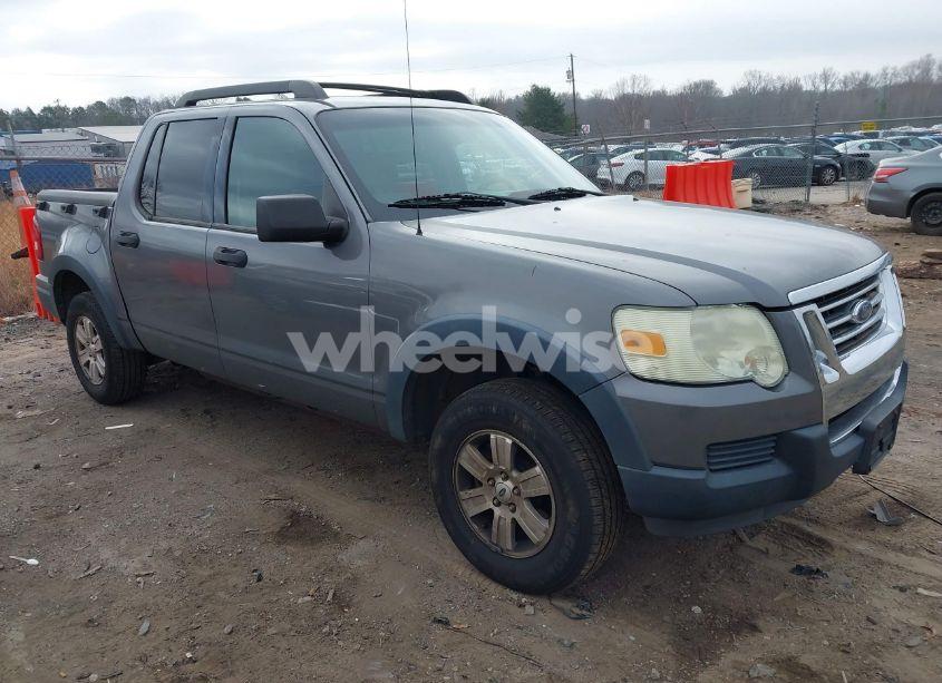 2007 Ford Explorer SPORT TRAC XLT (VIN 1FMEU31K57UA01865) main photo