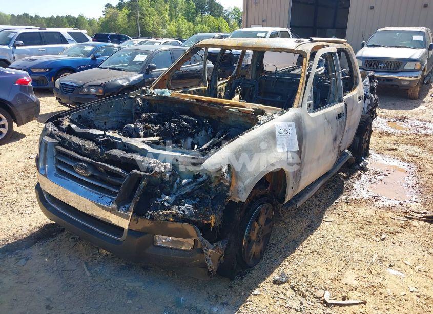Photo 2 of 2007 Ford Explorer SPORT TRAC XLT (VIN 1FMEU31K57UA06242)