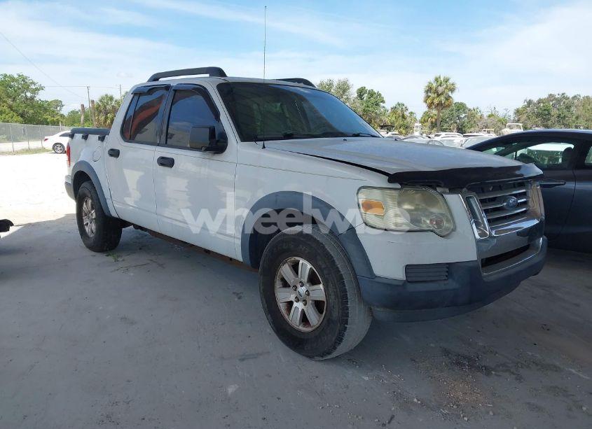 2007 Ford Explorer SPORT TRAC XLT (VIN 1FMEU31K87UA14190) main photo