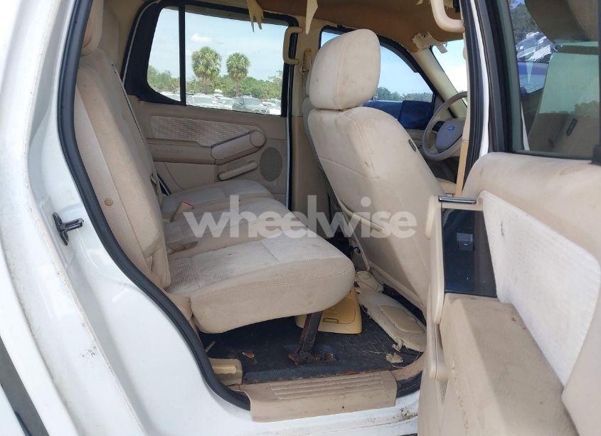 Photo 8 of 2007 Ford Explorer SPORT TRAC XLT (VIN 1FMEU31K87UA14190)