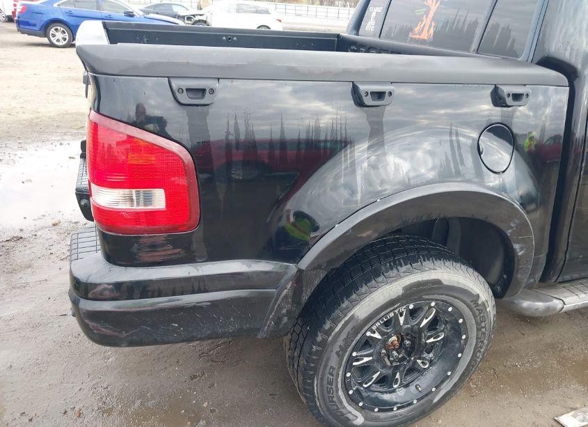 Photo 17 of 2007 Ford Explorer SPORT TRAC LIMITED (VIN 1FMEU33877UB20003)