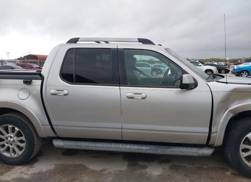 Photo 13 of 2007 Ford Explorer SPORT TRAC LIMITED (VIN 1FMEU33K07UA28808)