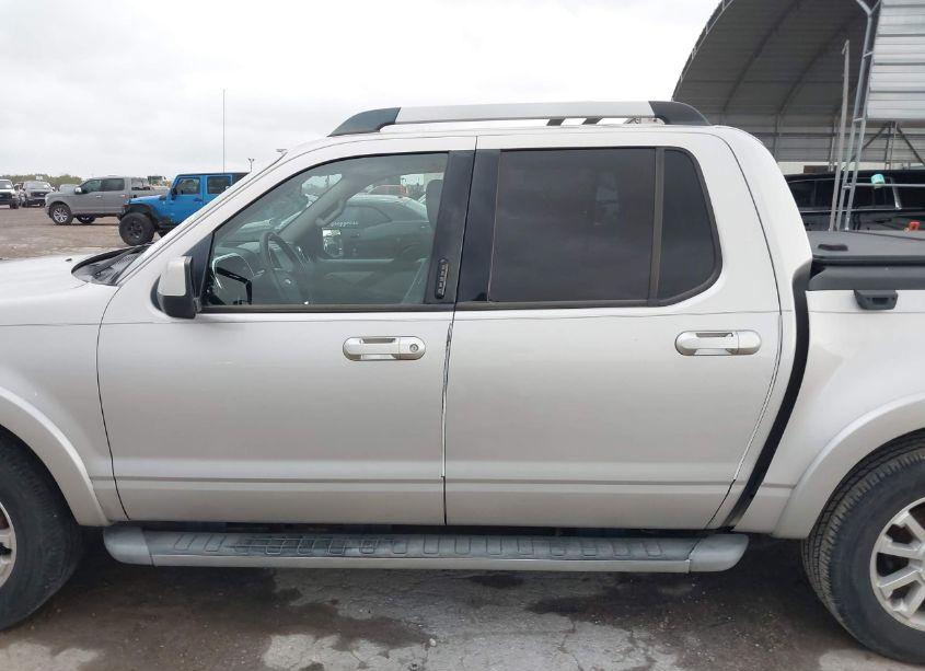 Photo 14 of 2007 Ford Explorer SPORT TRAC LIMITED (VIN 1FMEU33K07UA28808)