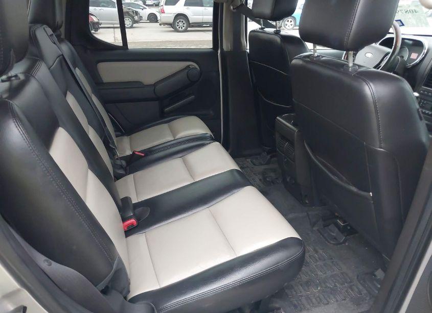 Photo 8 of 2007 Ford Explorer SPORT TRAC LIMITED (VIN 1FMEU33K07UA28808)