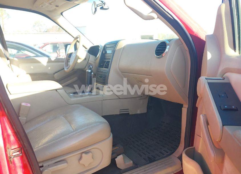 Photo 5 of 2007 Ford Explorer SPORT TRAC LIMITED (VIN 1FMEU33K57UA28478)
