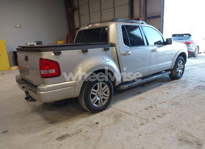 Photo 4 of 2007 Ford Explorer SPORT TRAC LIMITED (VIN 1FMEU33K67UA32684)