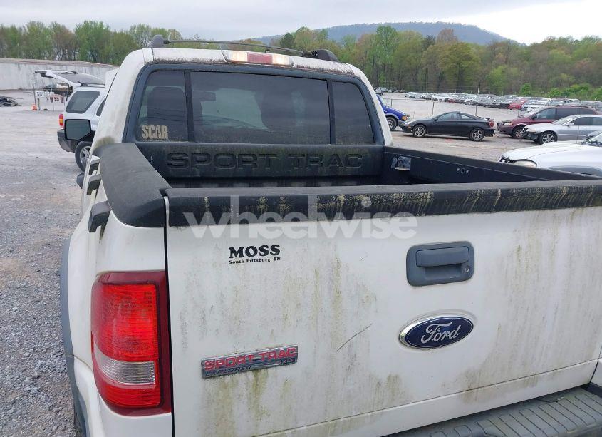 Photo 17 of 2010 Ford Explorer SPORT TRAC XLT (VIN 1FMEU3BE3AUA02528)