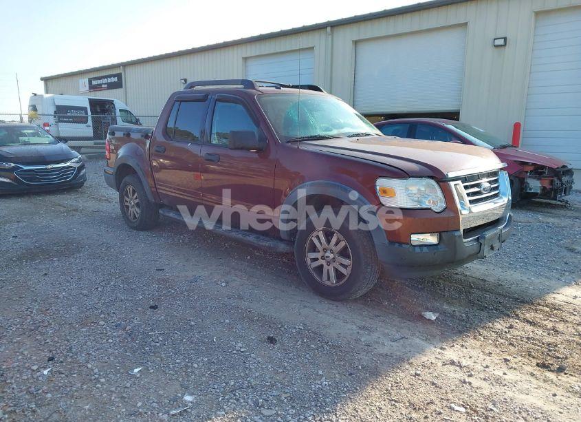 2010 Ford Explorer SPORT TRAC XLT (VIN 1FMEU3BE3AUA41619) main photo