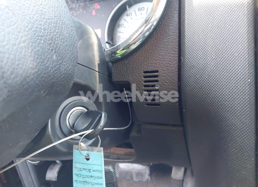 Photo 11 of 2010 Ford Explorer SPORT TRAC XLT (VIN 1FMEU3BE3AUA41619)