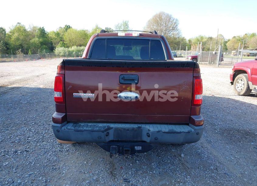 Photo 16 of 2010 Ford Explorer SPORT TRAC XLT (VIN 1FMEU3BE3AUA41619)