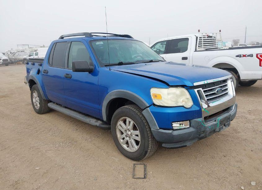 2010 Ford Explorer SPORT TRAC XLT (VIN 1FMEU3BE4AUA08189) main photo