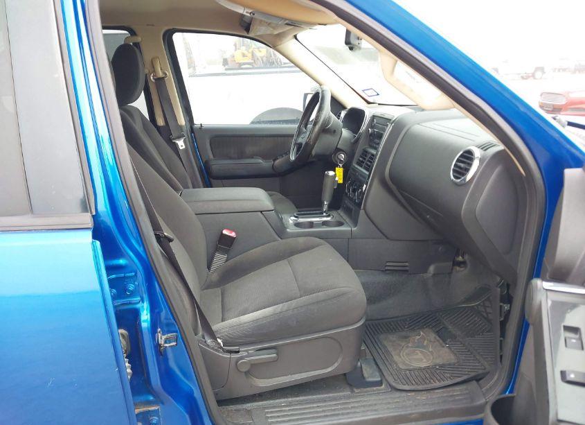 Photo 5 of 2010 Ford Explorer SPORT TRAC XLT (VIN 1FMEU3BE4AUA08189)