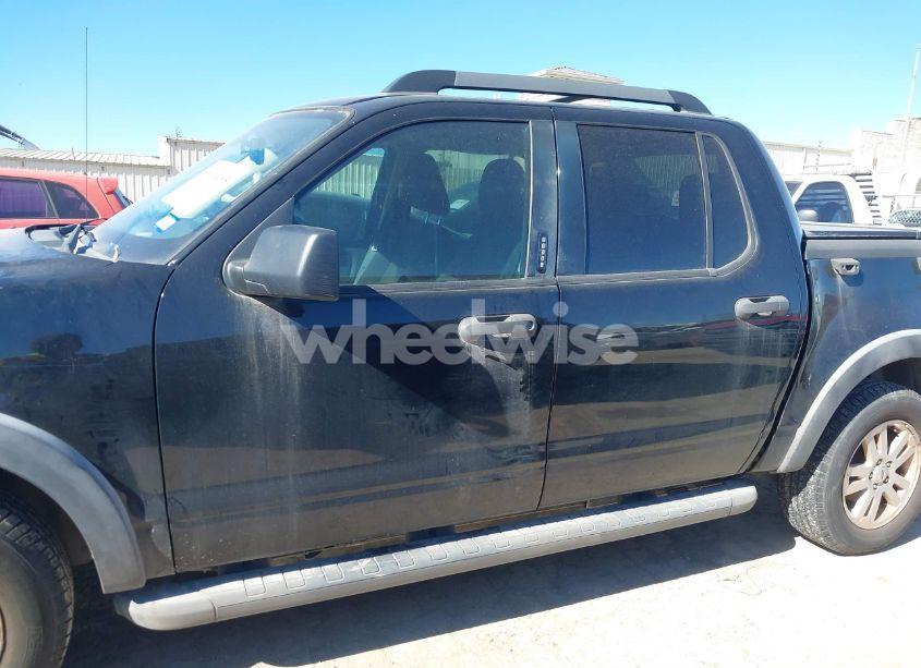 Photo 15 of 2010 Ford Explorer SPORT TRAC XLT (VIN 1FMEU3BE4AUF07381)