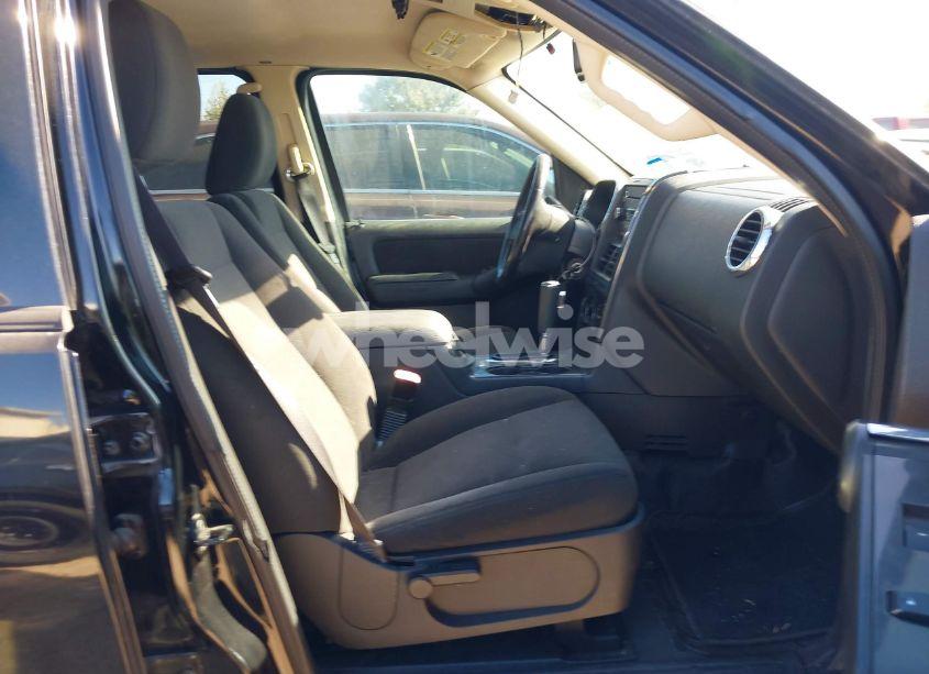 Photo 5 of 2010 Ford Explorer SPORT TRAC XLT (VIN 1FMEU3BE4AUF07381)