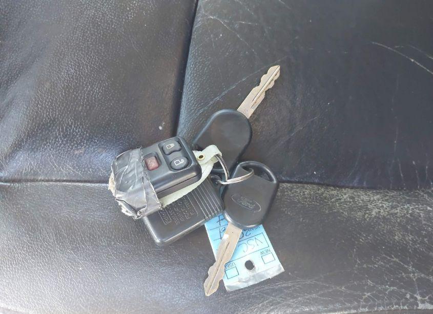 Photo 11 of 2010 Ford Explorer SPORT TRAC XLT (VIN 1FMEU3BE5AUA00179)