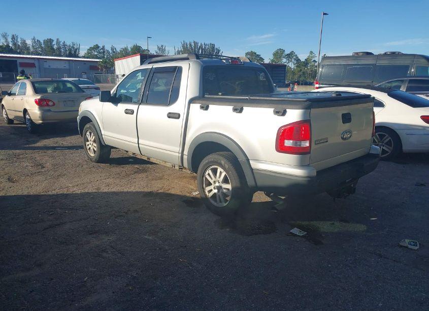 Photo 3 of 2010 Ford Explorer SPORT TRAC XLT (VIN 1FMEU3BE5AUA00179)