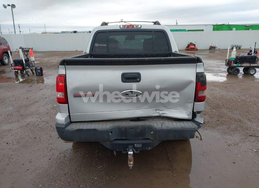 Photo 16 of 2010 Ford Explorer SPORT TRAC XLT (VIN 1FMEU3BE9AUA02257)