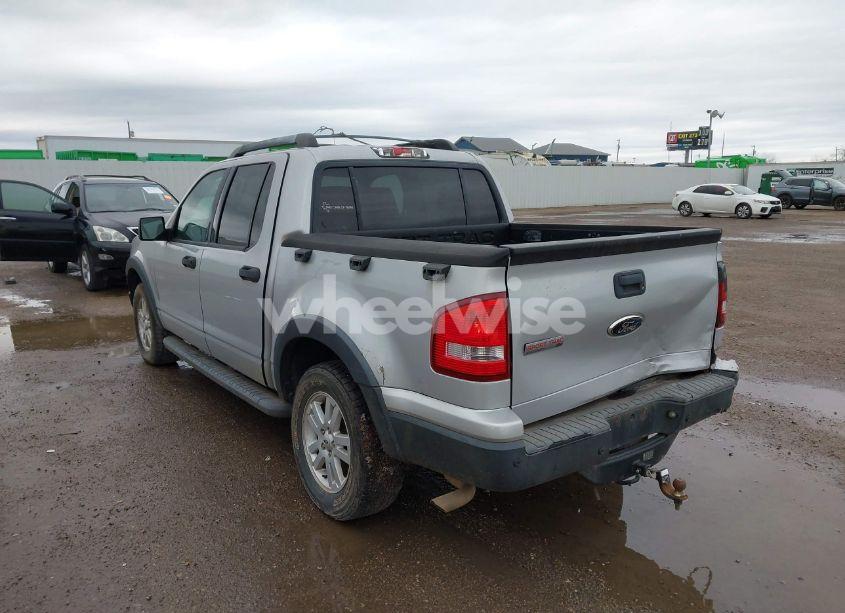 Photo 3 of 2010 Ford Explorer SPORT TRAC XLT (VIN 1FMEU3BE9AUA02257)