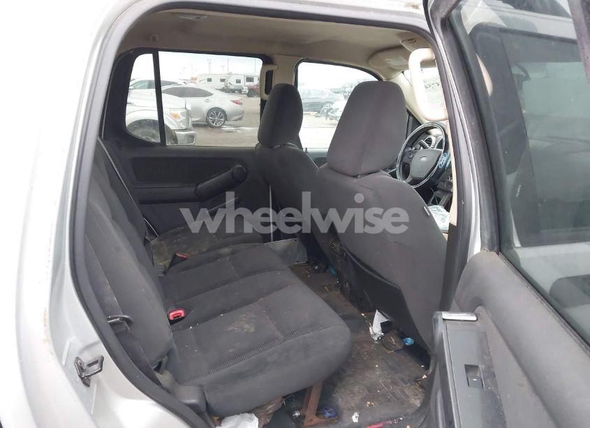 Photo 8 of 2010 Ford Explorer SPORT TRAC XLT (VIN 1FMEU3BE9AUA02257)