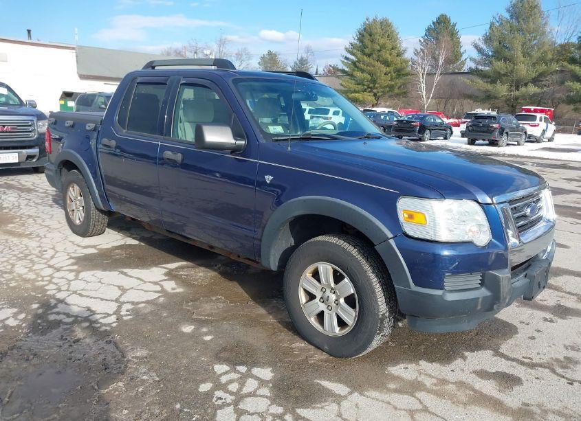 2007 Ford Explorer SPORT TRAC XLT (VIN 1FMEU518X7UB33990) main photo