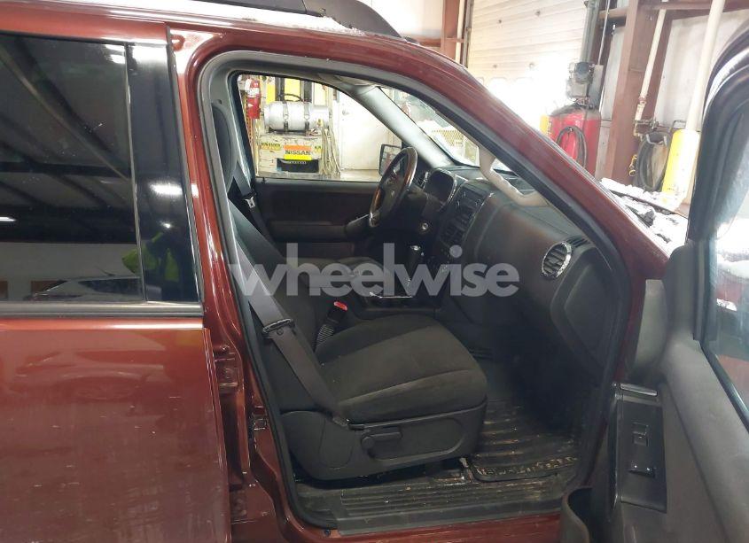 Photo 5 of 2009 Ford Explorer SPORT TRAC XLT (VIN 1FMEU51E69UA40991)