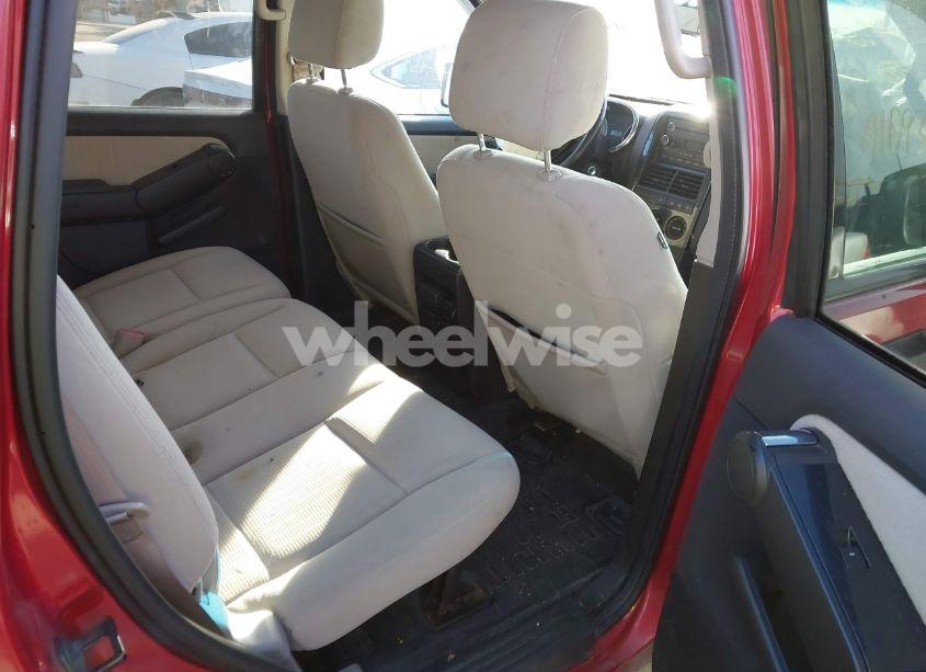 Photo 8 of 2008 Ford Explorer SPORT TRAC XLT (VIN 1FMEU51EX8UA17776)