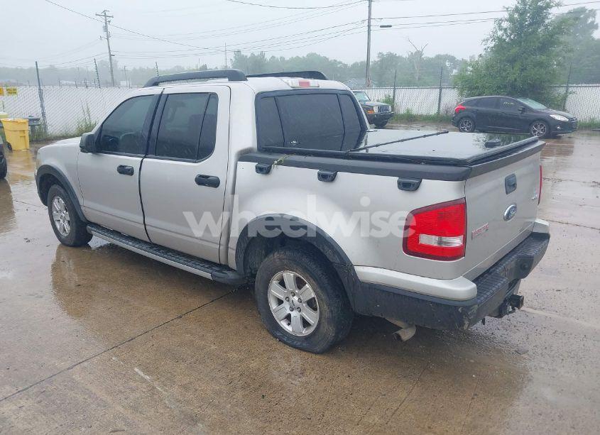 Photo 3 of 2008 Ford Explorer SPORT TRAC XLT (VIN 1FMEU51EX8UA20094)
